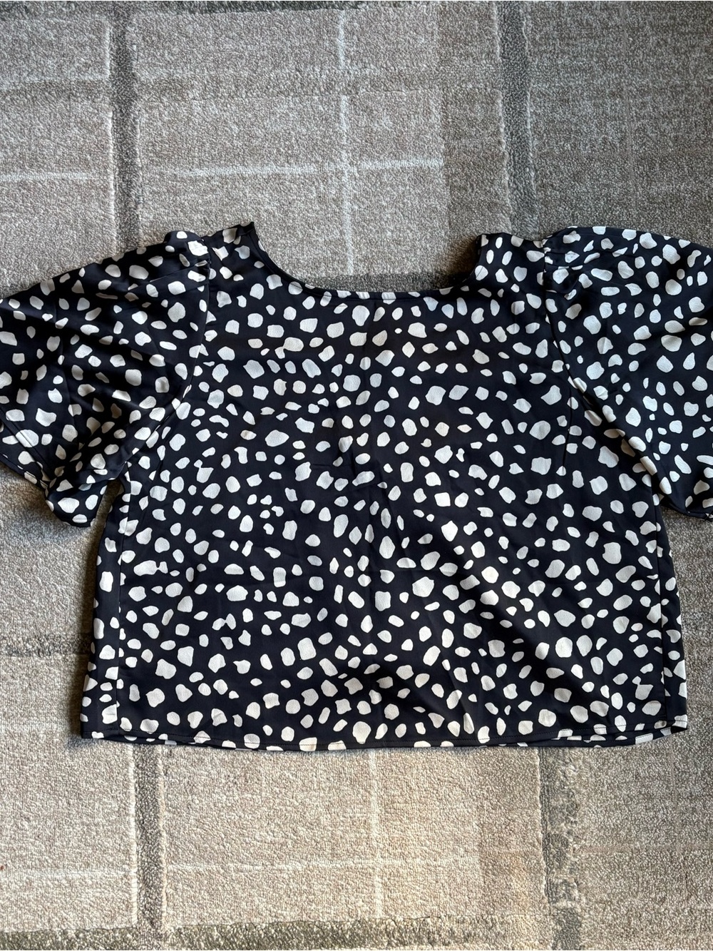 LOFT Women’s Black Dot Crop Too Back Bow Flowy Preppy Breezy Career Modern